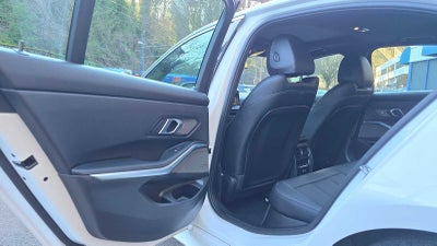 2025 BMW 330i xDrive 330i xDrive