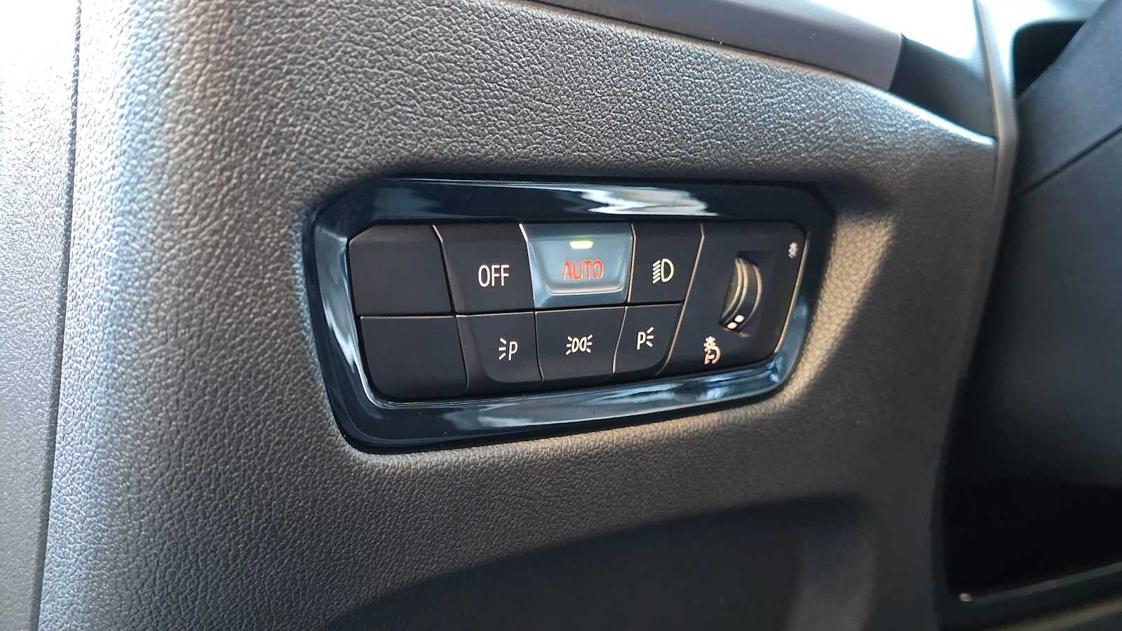 2025 BMW 330i xDrive 330i xDrive