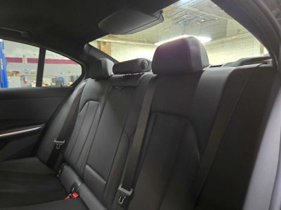 2025 BMW 3 Series 330i xDrive