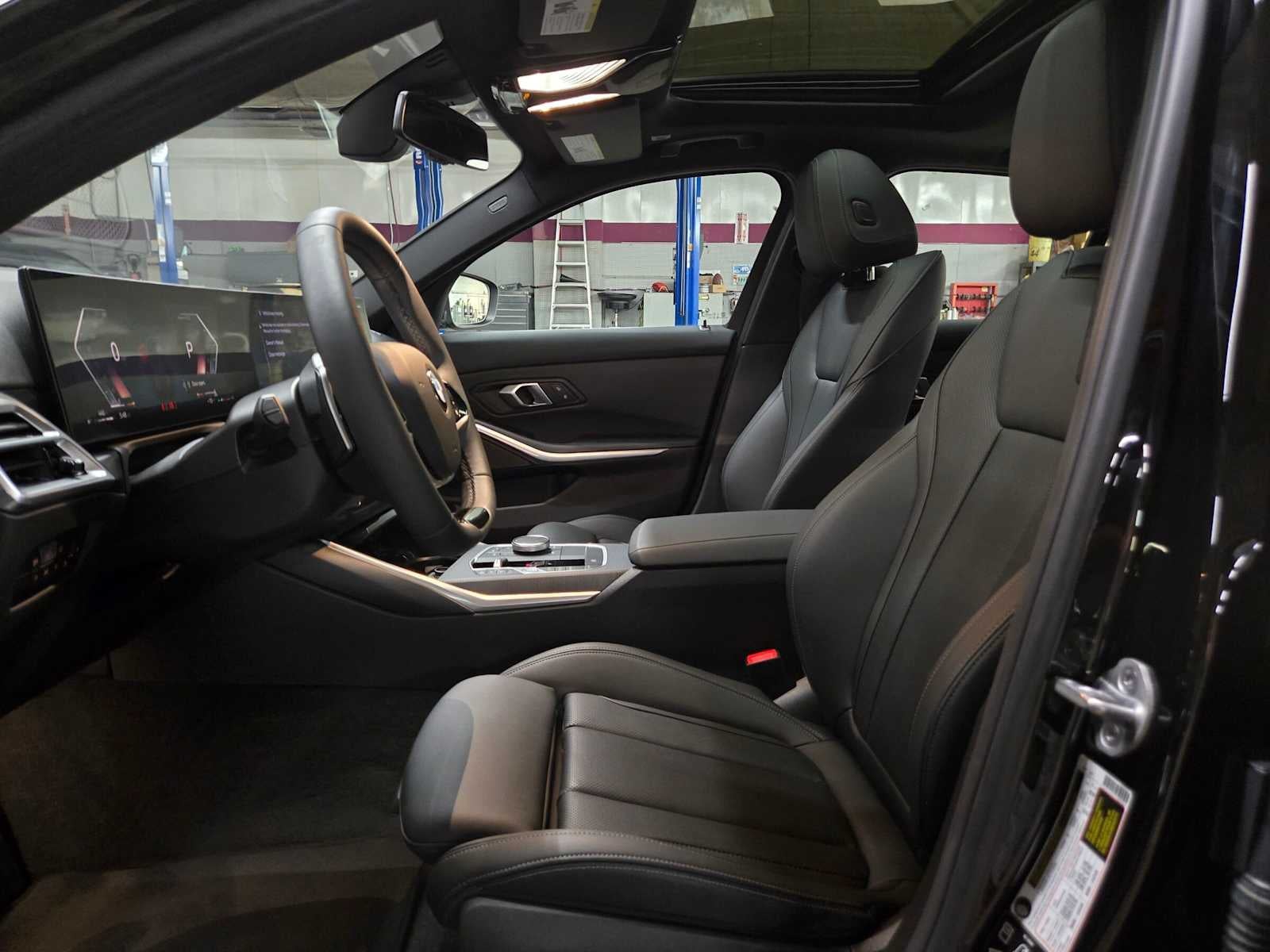 2025 BMW 3 Series 330i xDrive