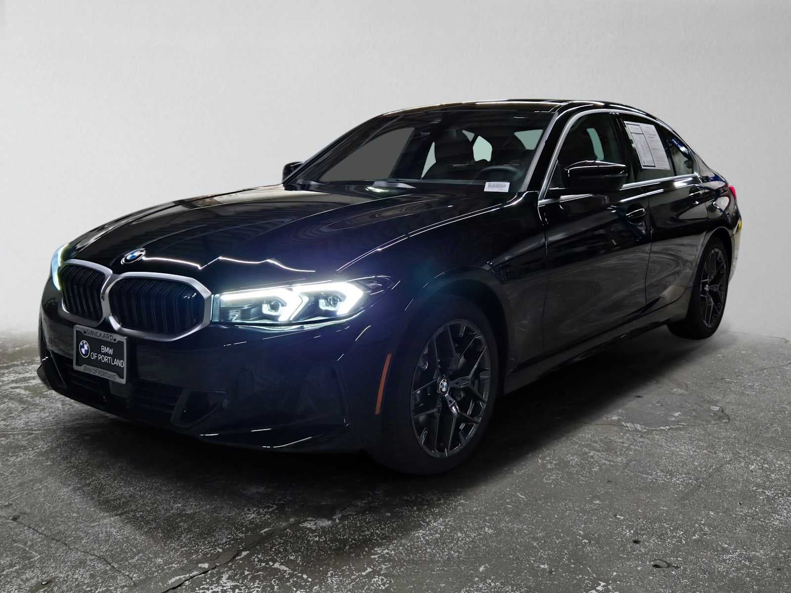 2025 BMW 3 Series 330i xDrive