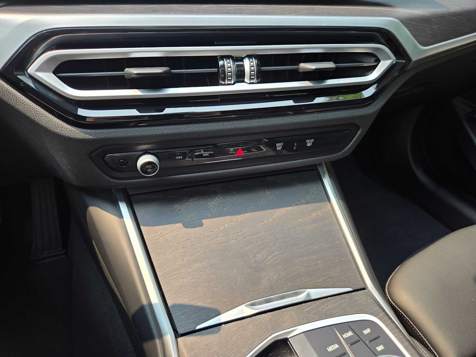2023 BMW 3 Series 330i xDrive
