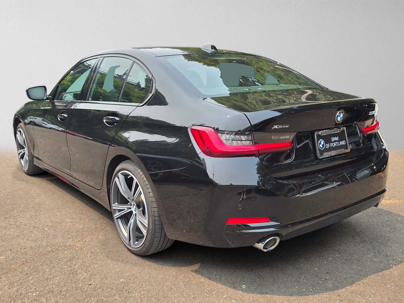 2023 BMW 3 Series 330i xDrive