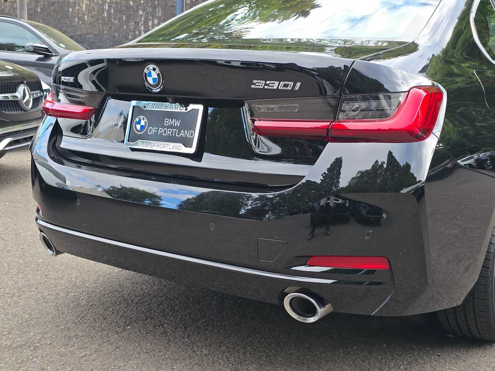 2024 BMW 3 Series 330i xDrive