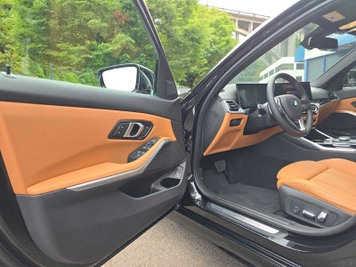 2024 BMW 3 Series 330i xDrive