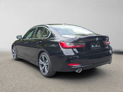 2024 BMW 3 Series 330i xDrive