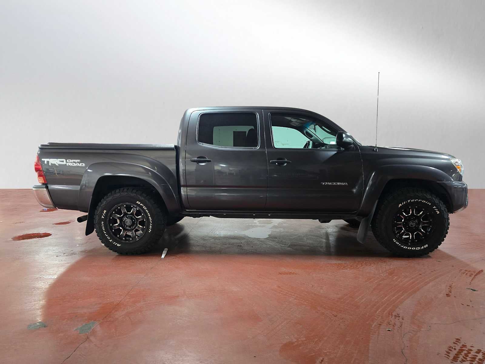 2015 Toyota Tacoma 4WD Double Cab V6 AT (Natl)