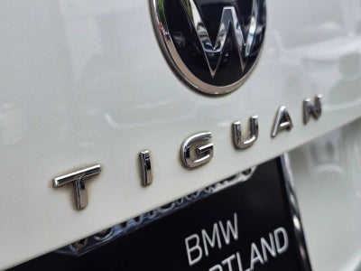 2023 Volkswagen Tiguan SEL R-Line