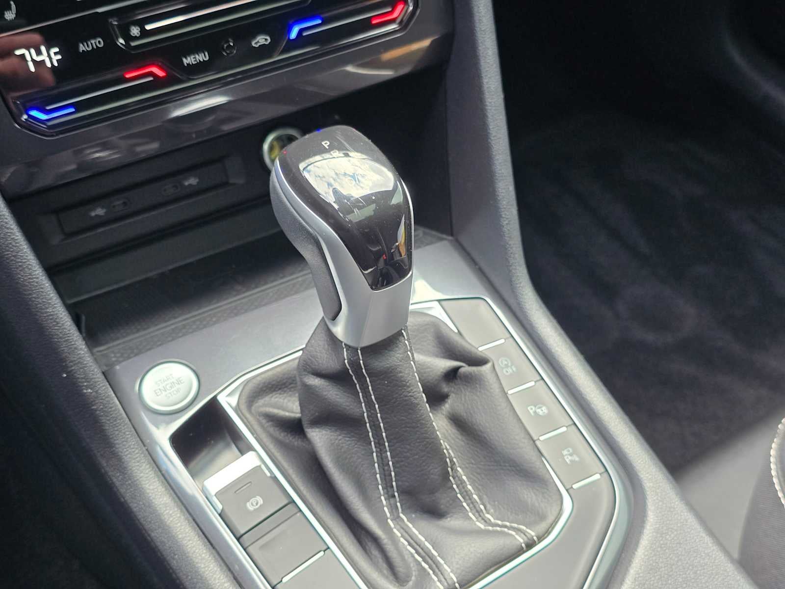 2023 Volkswagen Tiguan SEL R-Line