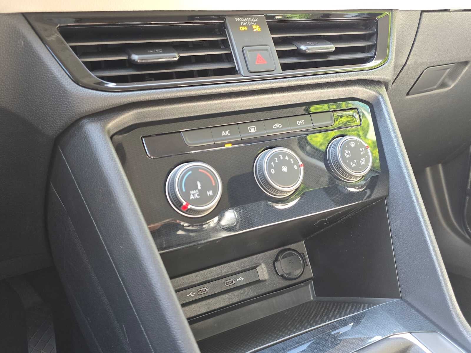 2025 Volkswagen Taos S