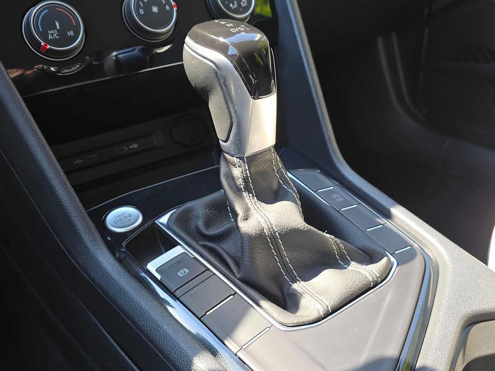 2025 Volkswagen Taos S