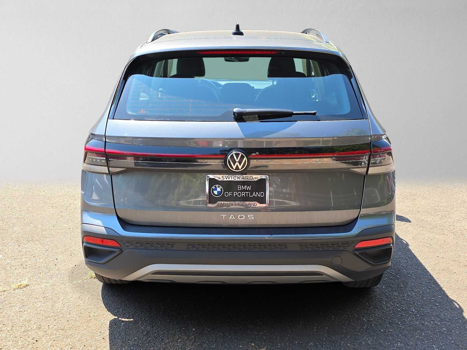 2025 Volkswagen Taos S