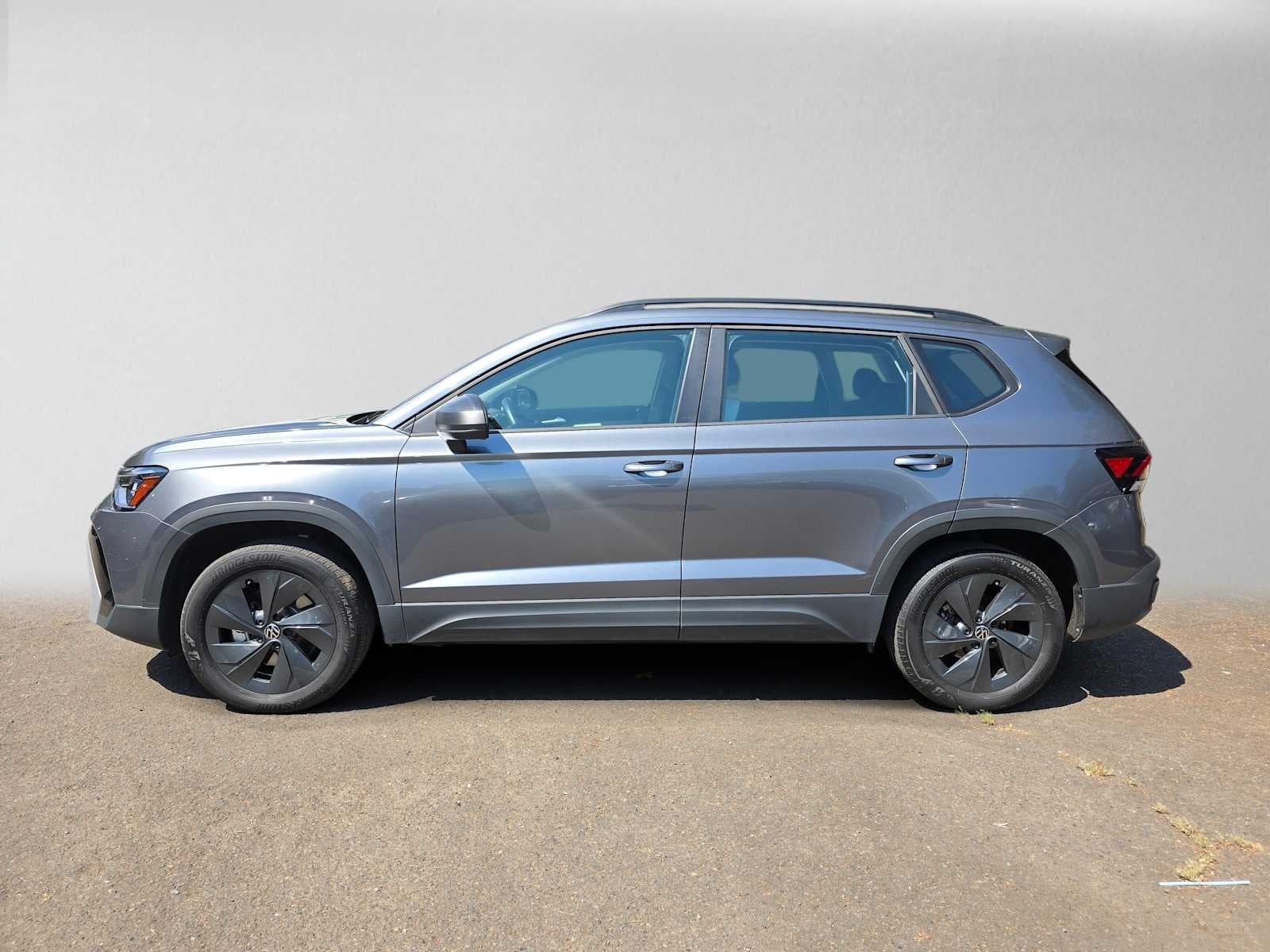 2025 Volkswagen Taos S