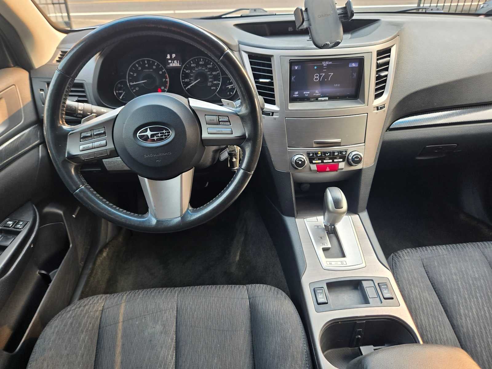 2011 Subaru Outback 2.5i Prem AWP/HK Aud