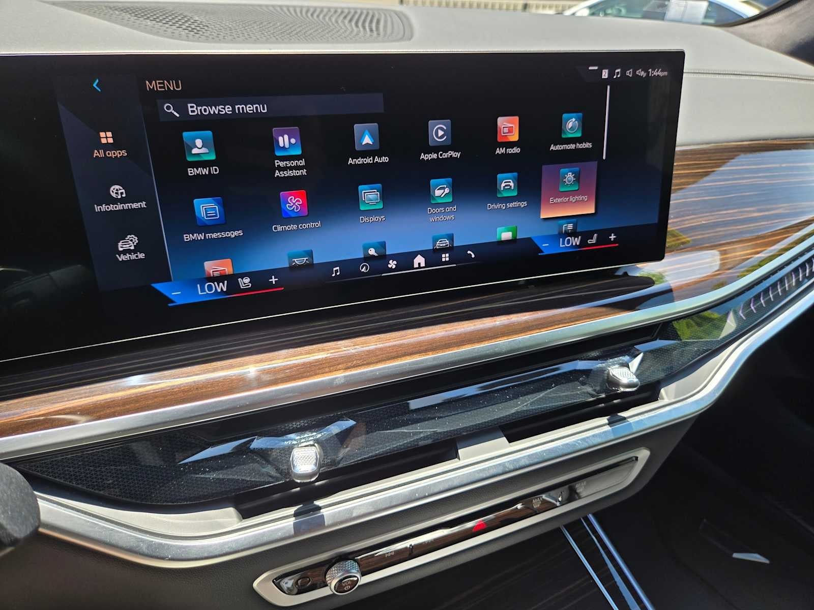 2026 BMW X7 xDrive40i xDrive40i
