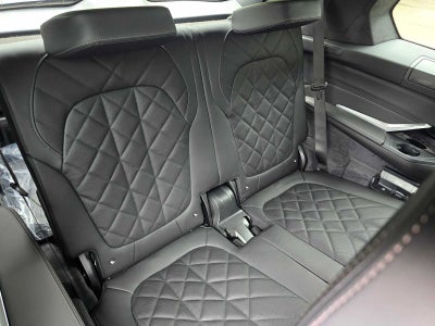 2026 BMW X7 xDrive40i xDrive40i