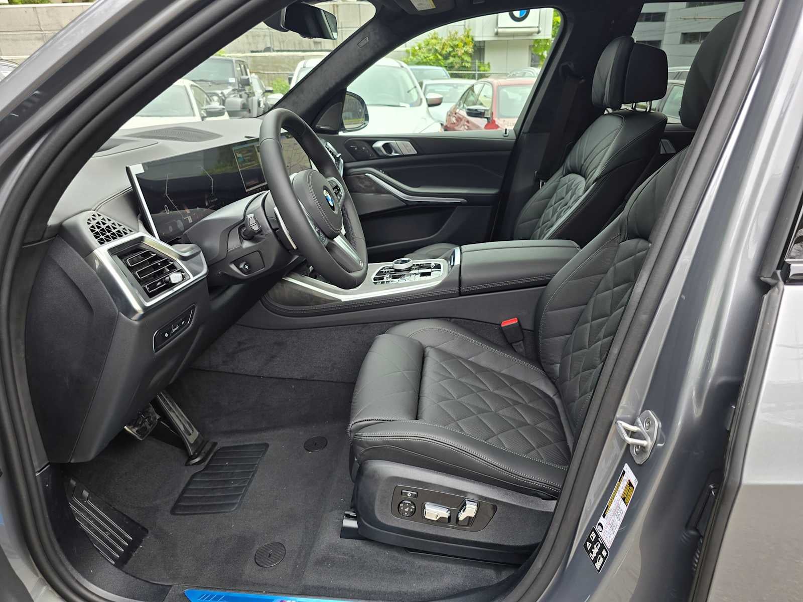 2026 BMW X7 xDrive40i xDrive40i