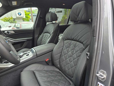 2026 BMW X7 xDrive40i xDrive40i