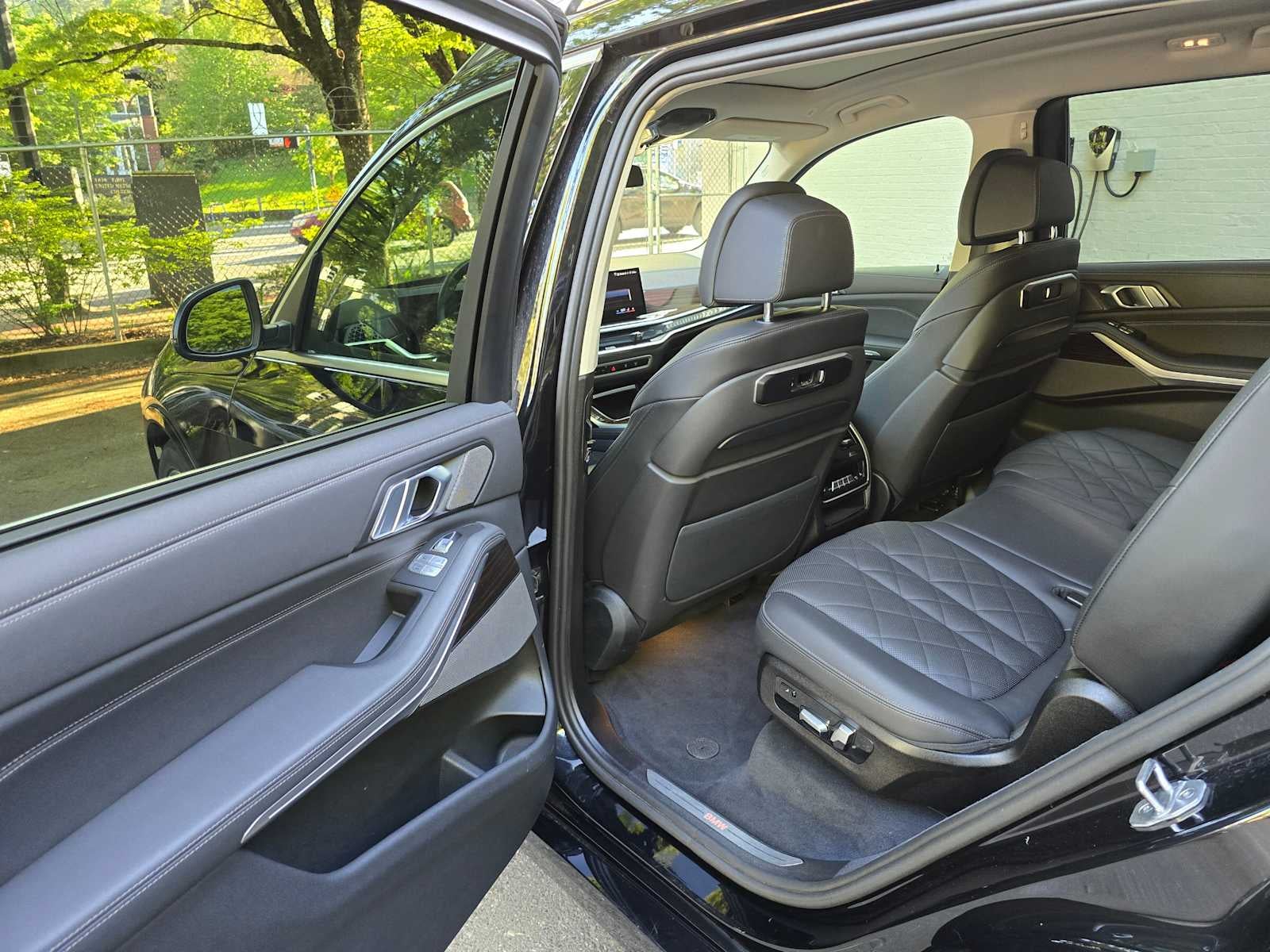 2025 BMW X7 xDrive40i xDrive40i