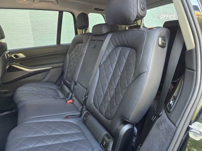 2025 BMW X7 xDrive40i xDrive40i