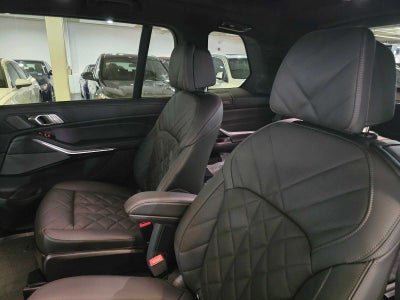 2026 BMW X7 xDrive40i xDrive40i
