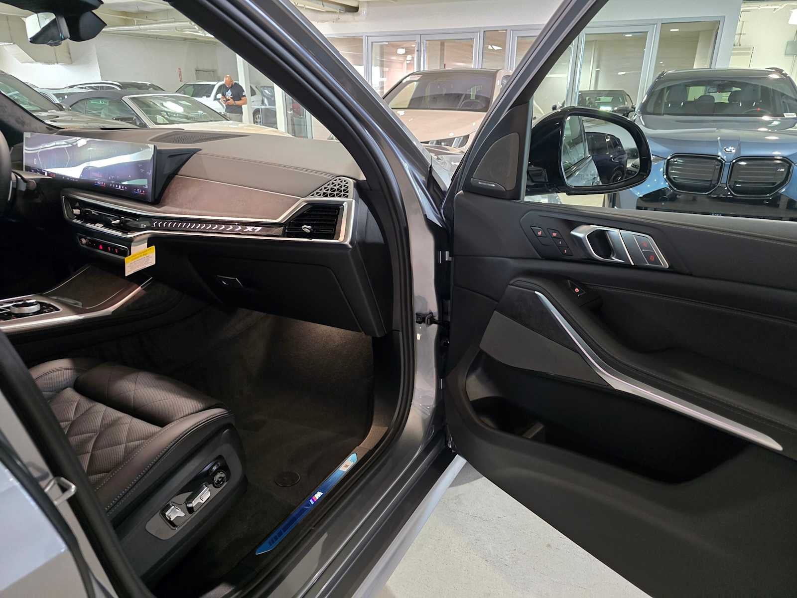 2027 BMW X7 xDrive40i xDrive40i