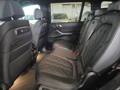 2027 BMW X7 xDrive40i xDrive40i
