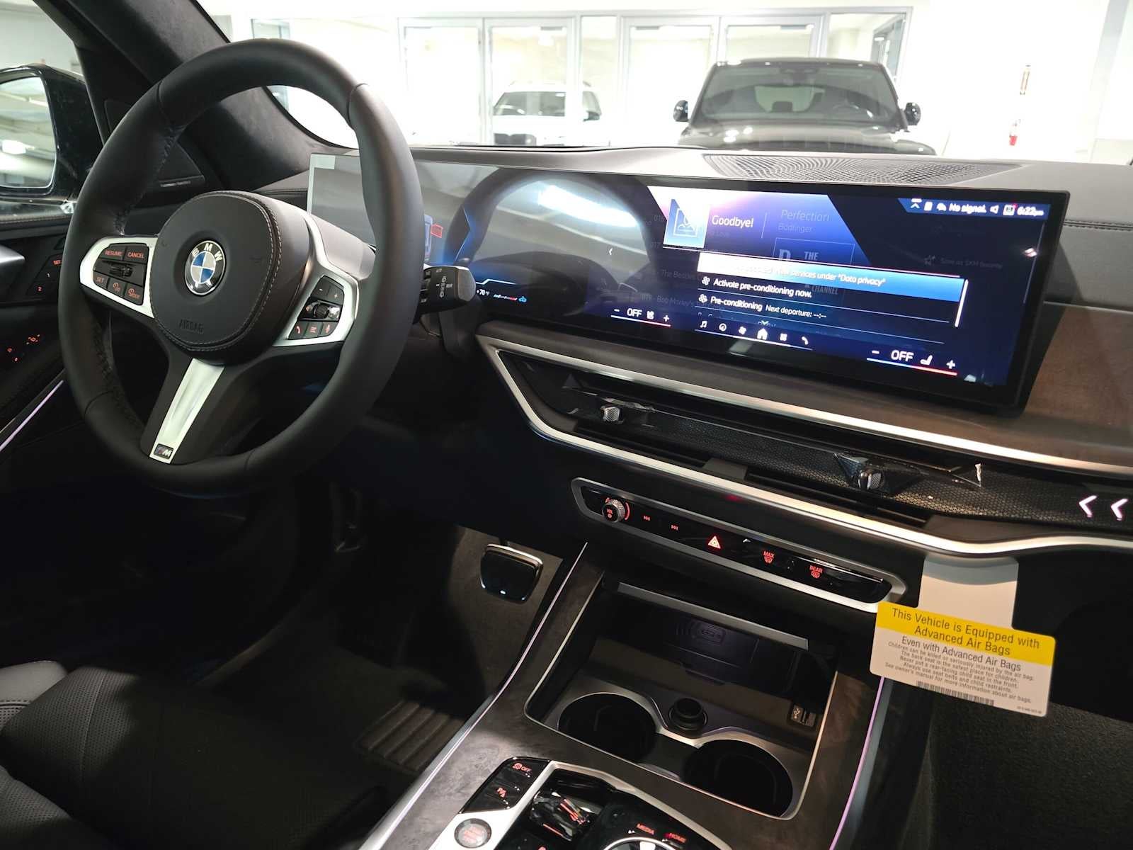 2027 BMW X7 xDrive40i