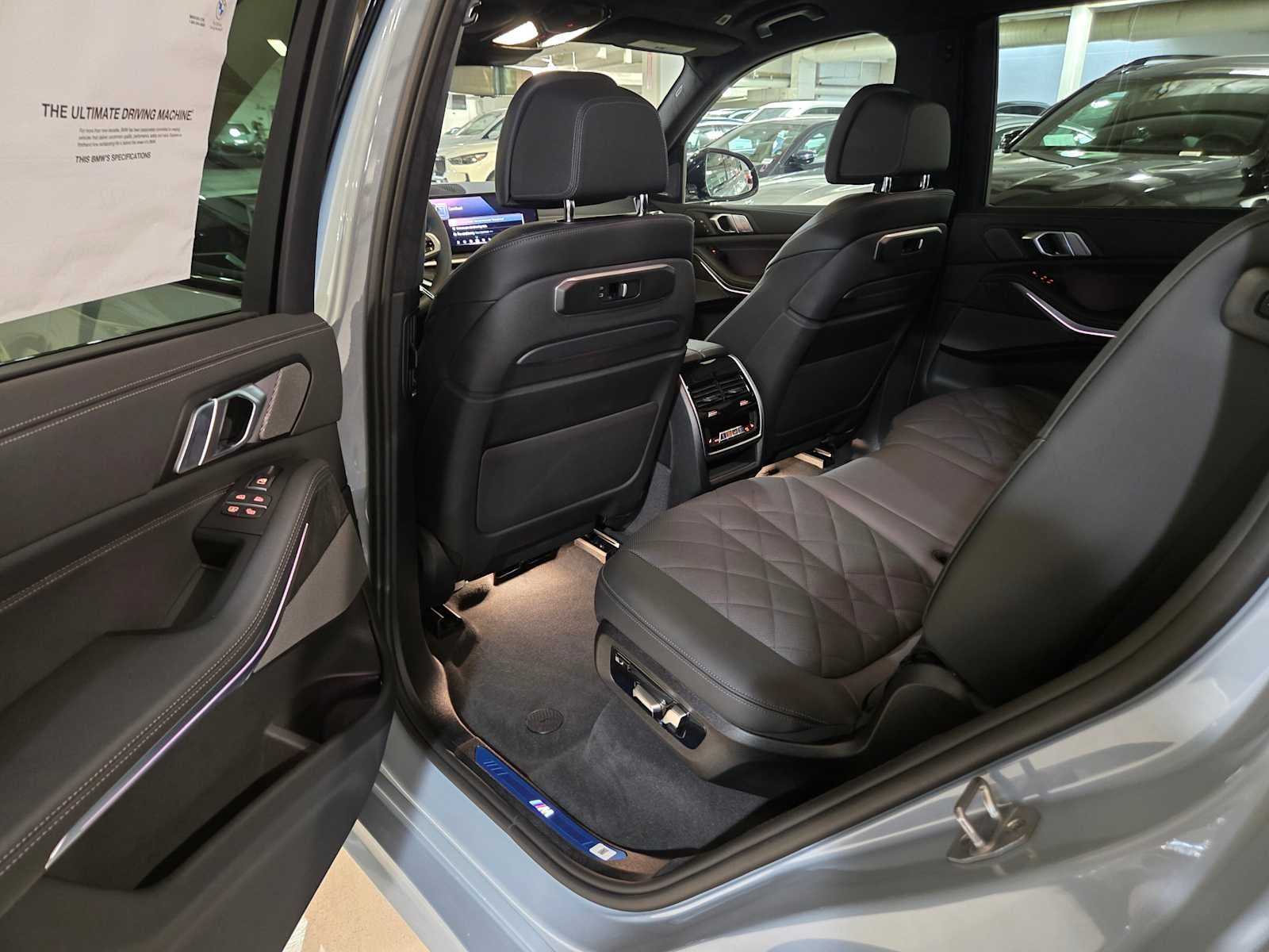 2027 BMW X7 xDrive40i xDrive40i