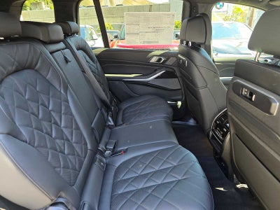 2026 BMW X7 xDrive40i xDrive40i