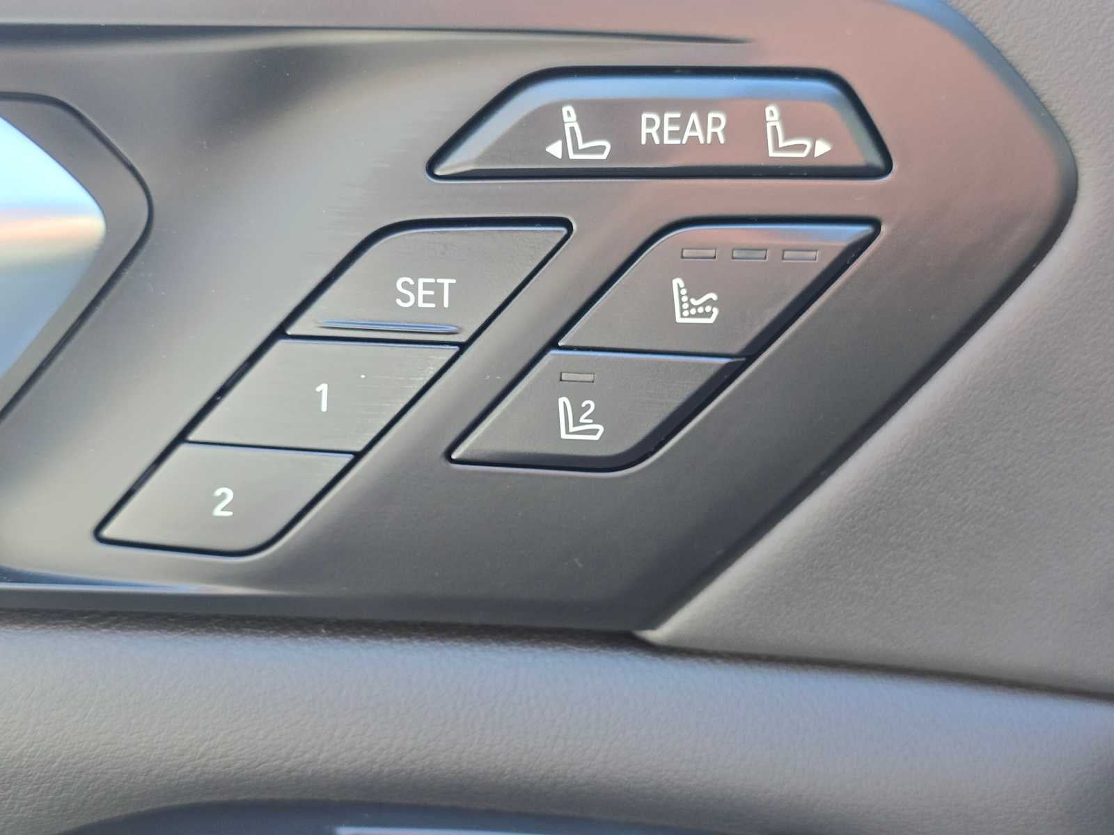 2026 BMW X7 xDrive40i xDrive40i