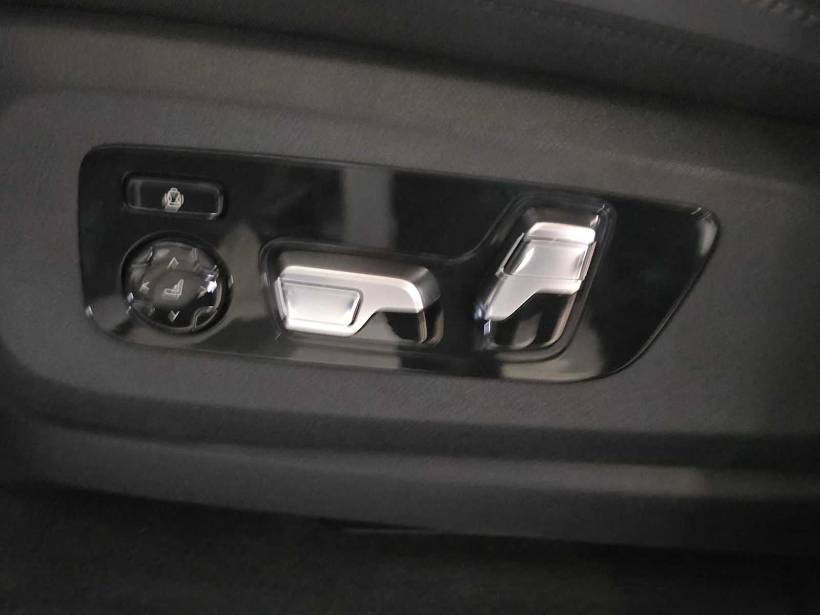 2026 BMW X7 xDrive40i xDrive40i