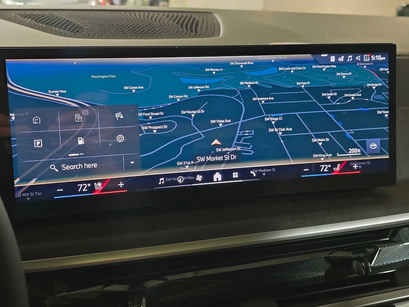 2026 BMW X7 xDrive40i xDrive40i