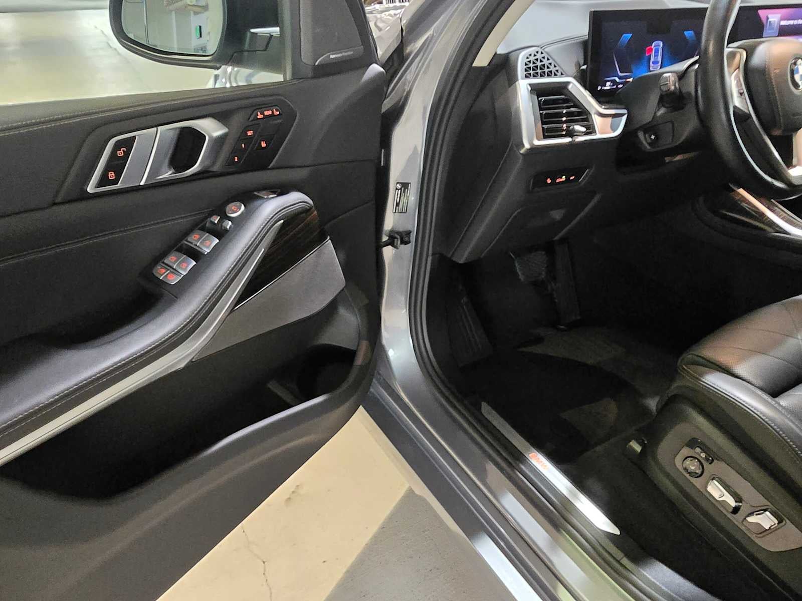 2025 BMW X7 xDrive40i xDrive40i