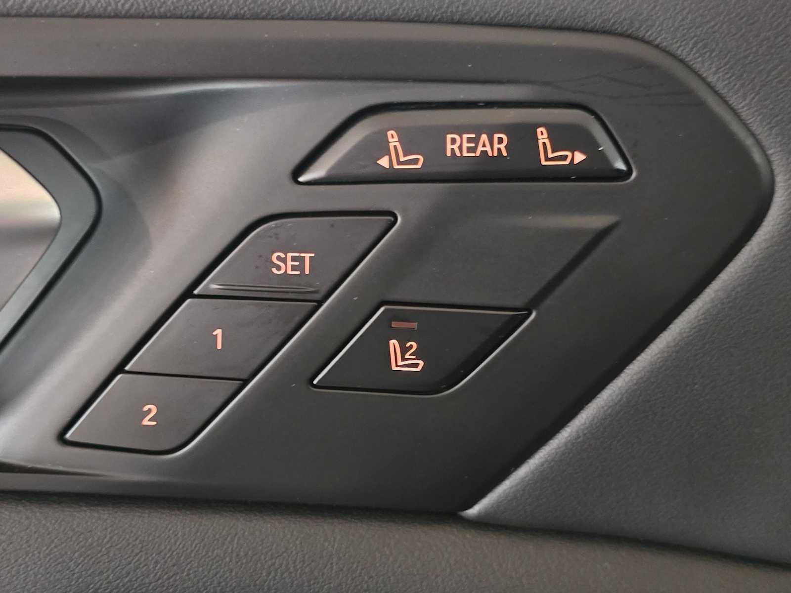 2025 BMW X7 xDrive40i xDrive40i