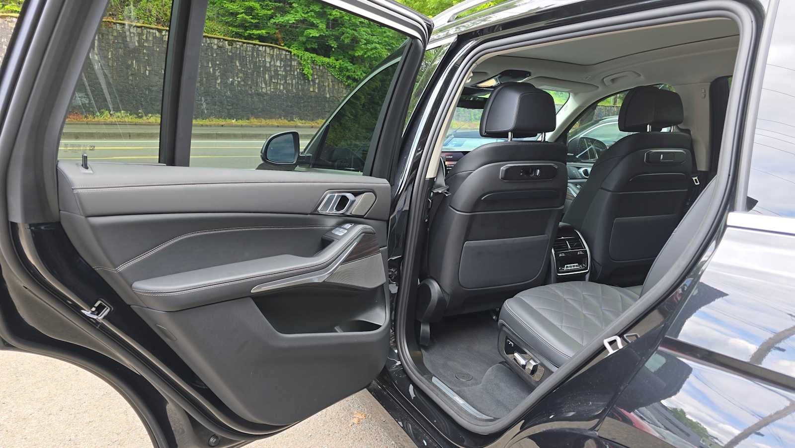 2025 BMW X7 xDrive40i xDrive40i