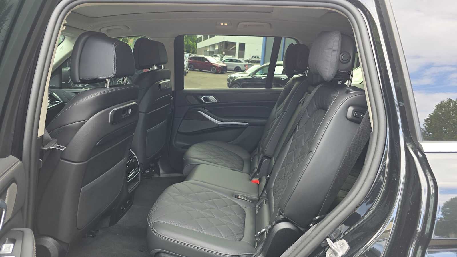 2025 BMW X7 xDrive40i xDrive40i