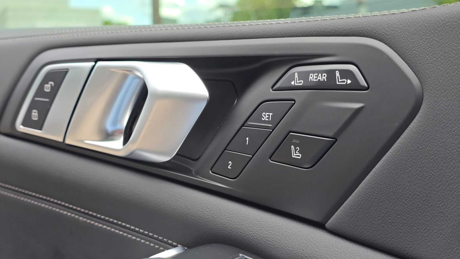 2025 BMW X7 xDrive40i xDrive40i