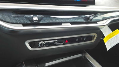 2025 BMW X7 xDrive40i xDrive40i