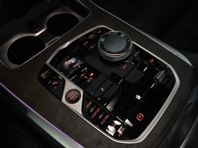 2027 BMW X7 xDrive40i xDrive40i