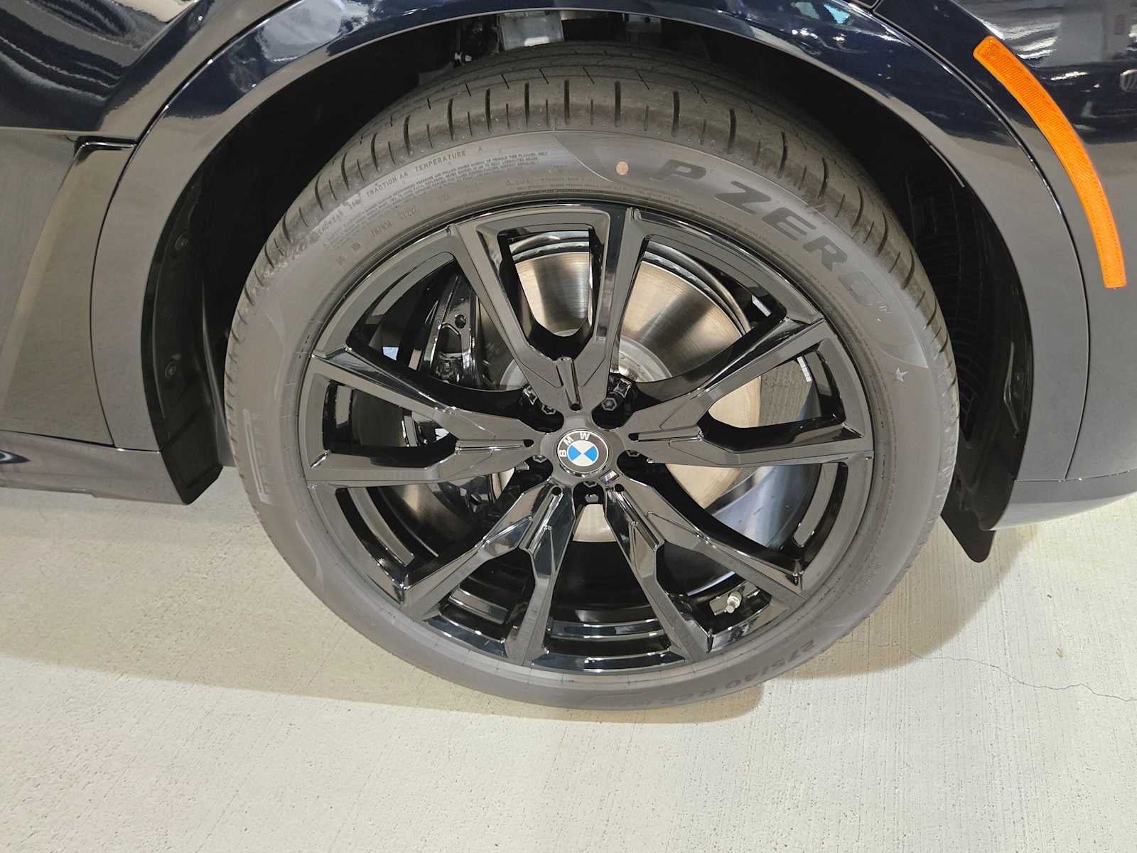 2027 BMW X7 xDrive40i xDrive40i