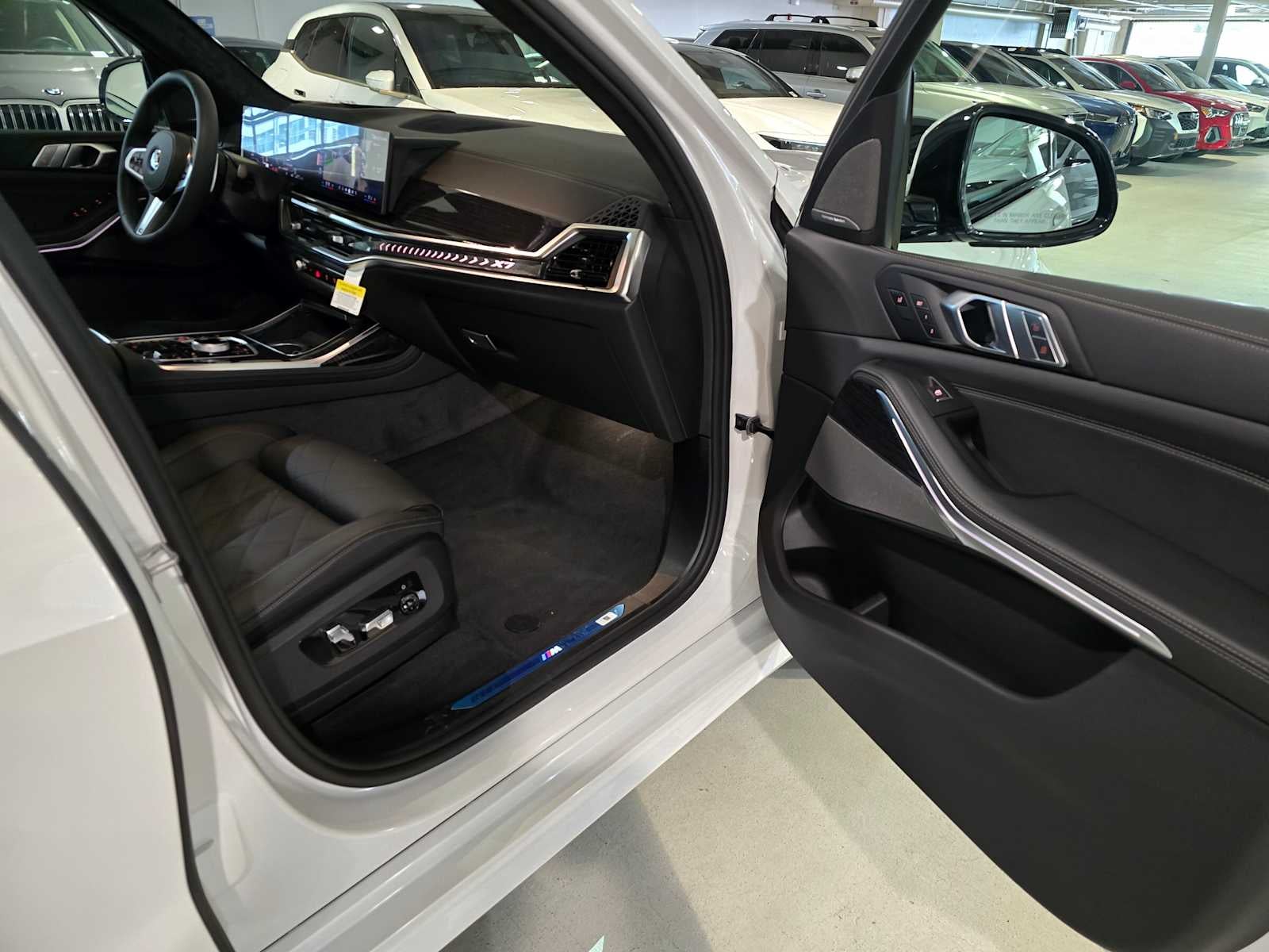 2027 BMW X7 xDrive40i xDrive40i