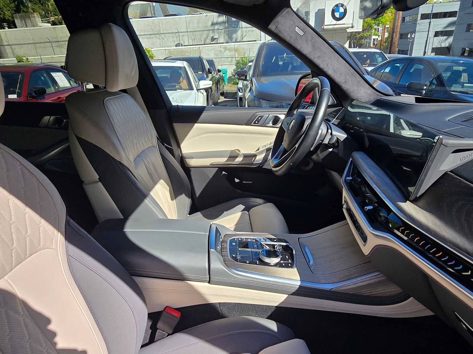 2023 BMW X7 xDrive40i xDrive40i