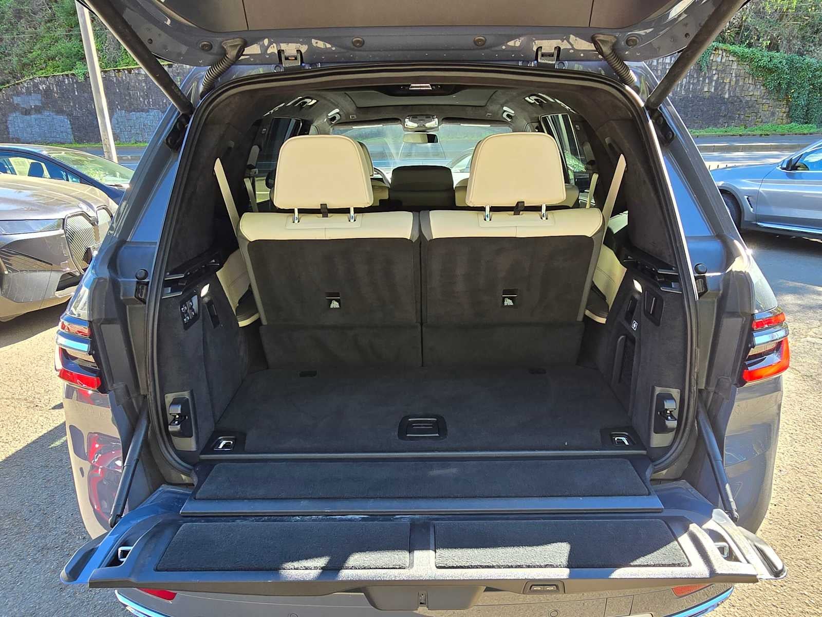 2023 BMW X7 xDrive40i xDrive40i
