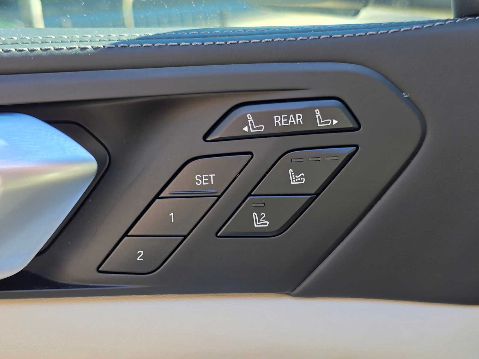 2023 BMW X7 xDrive40i xDrive40i