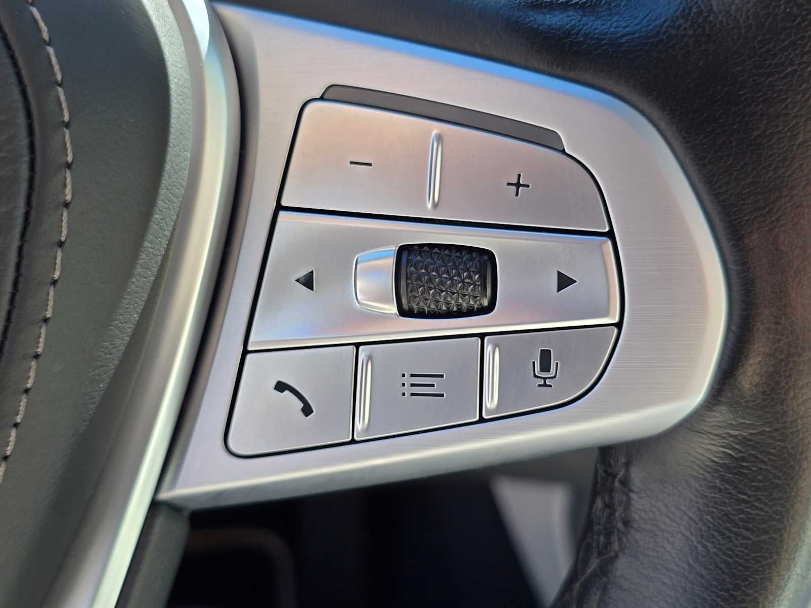 2023 BMW X7 xDrive40i xDrive40i