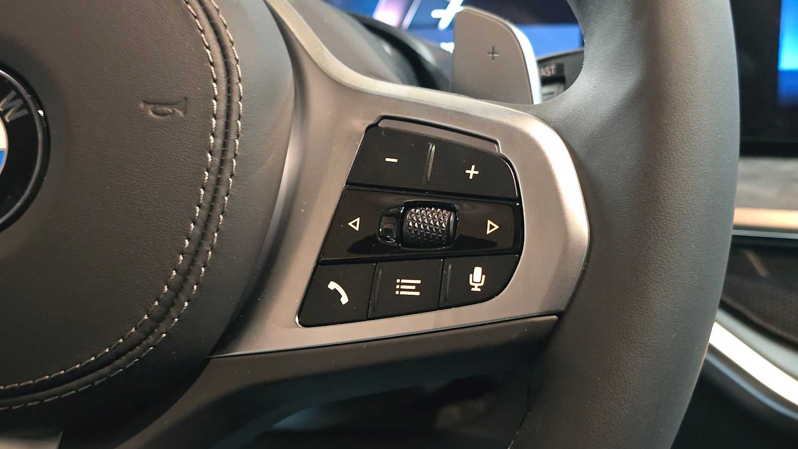 2027 BMW X7 xDrive40i xDrive40i