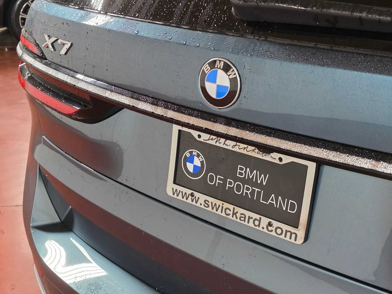 2023 BMW X7 xDrive40i