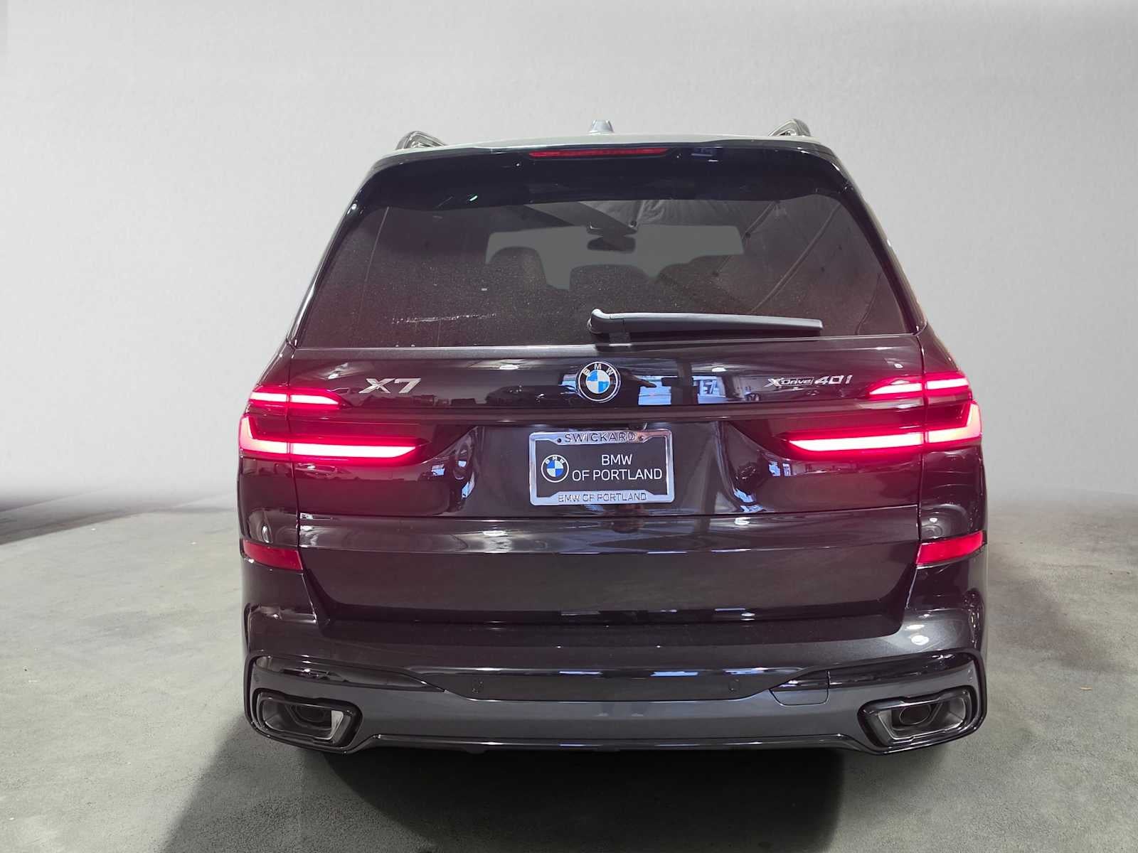 2027 BMW X7 xDrive40i