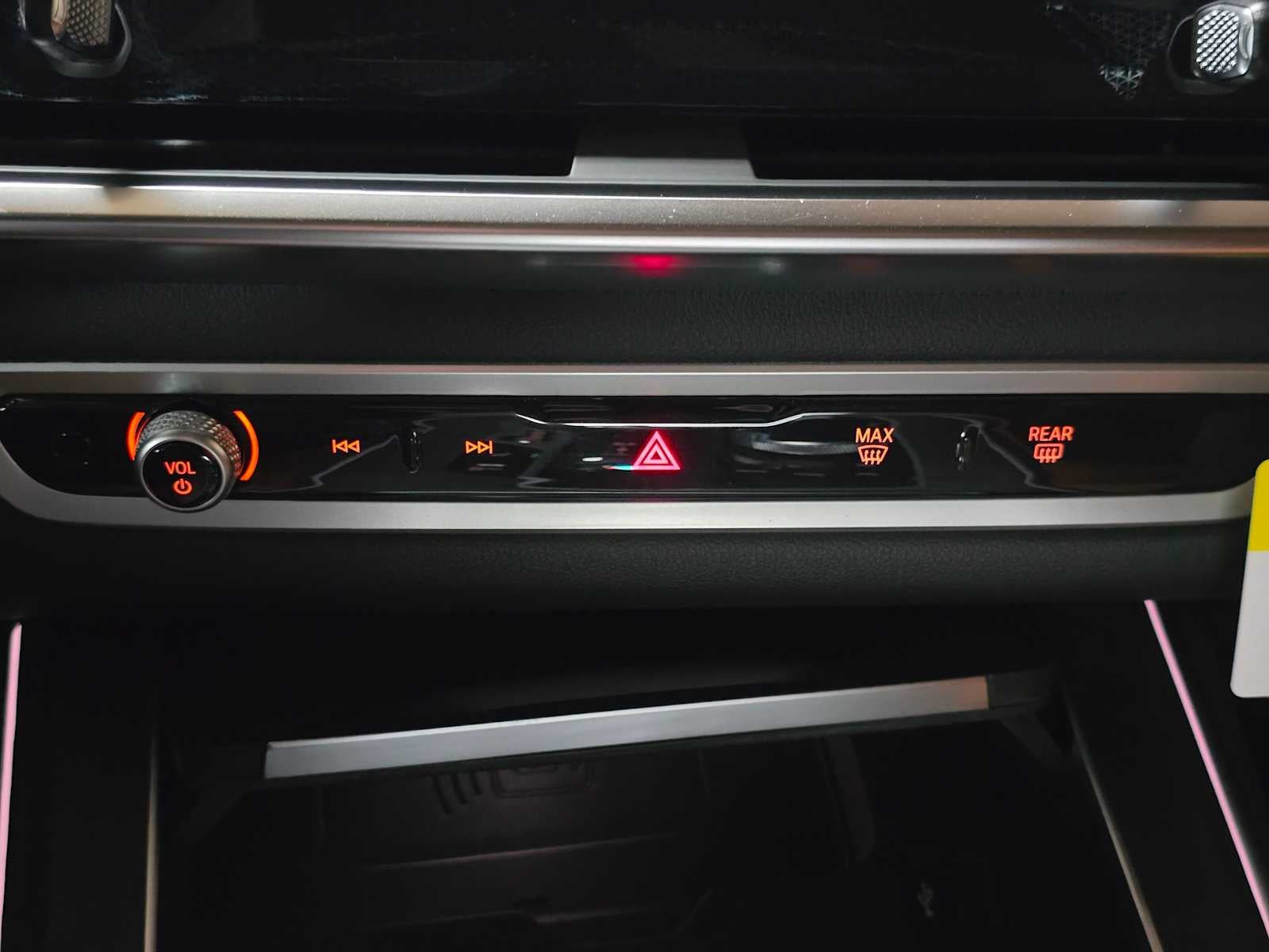 2026 BMW X7 xDrive40i xDrive40i